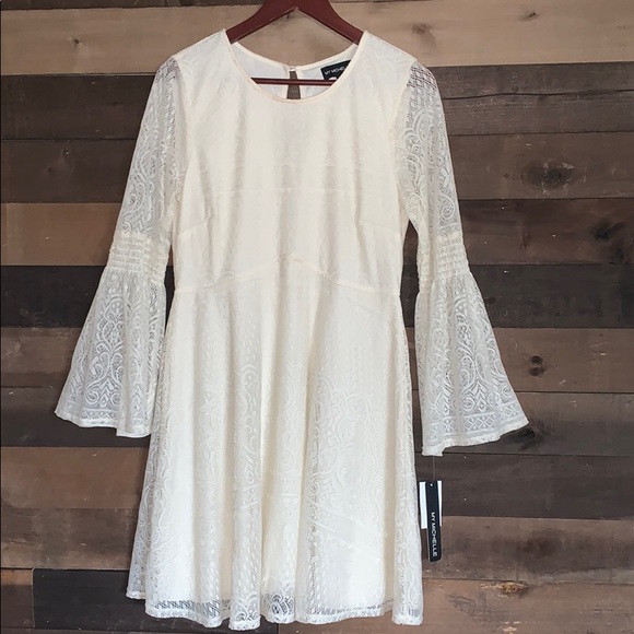 Dresses & Skirts - Lace boho dress